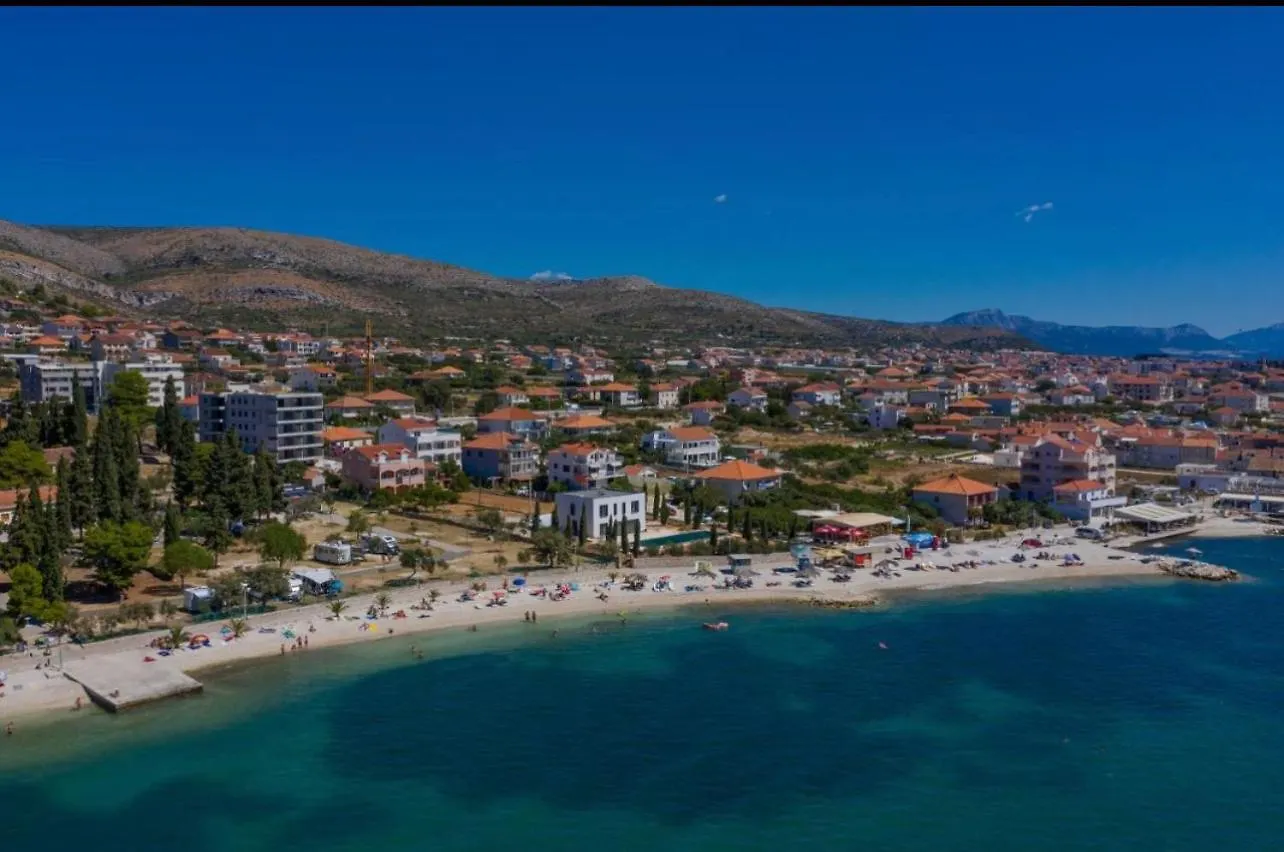 Apartments Teo Trogir-Seget Croatia